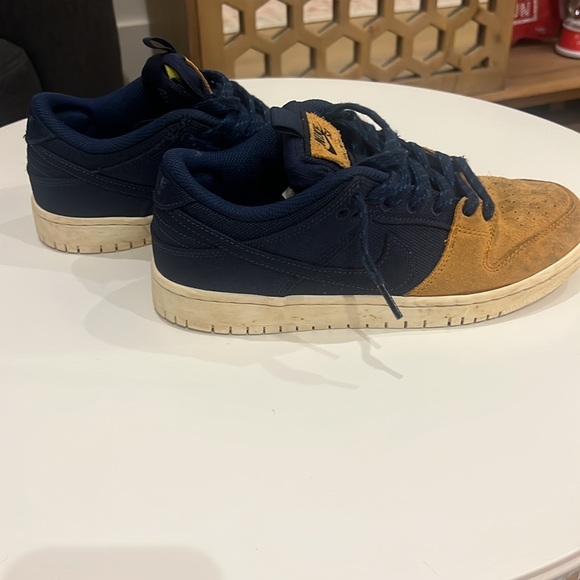 Nike sb dunk low desert ochre/ midnight navy size 6.5 - Picture 3 of 6